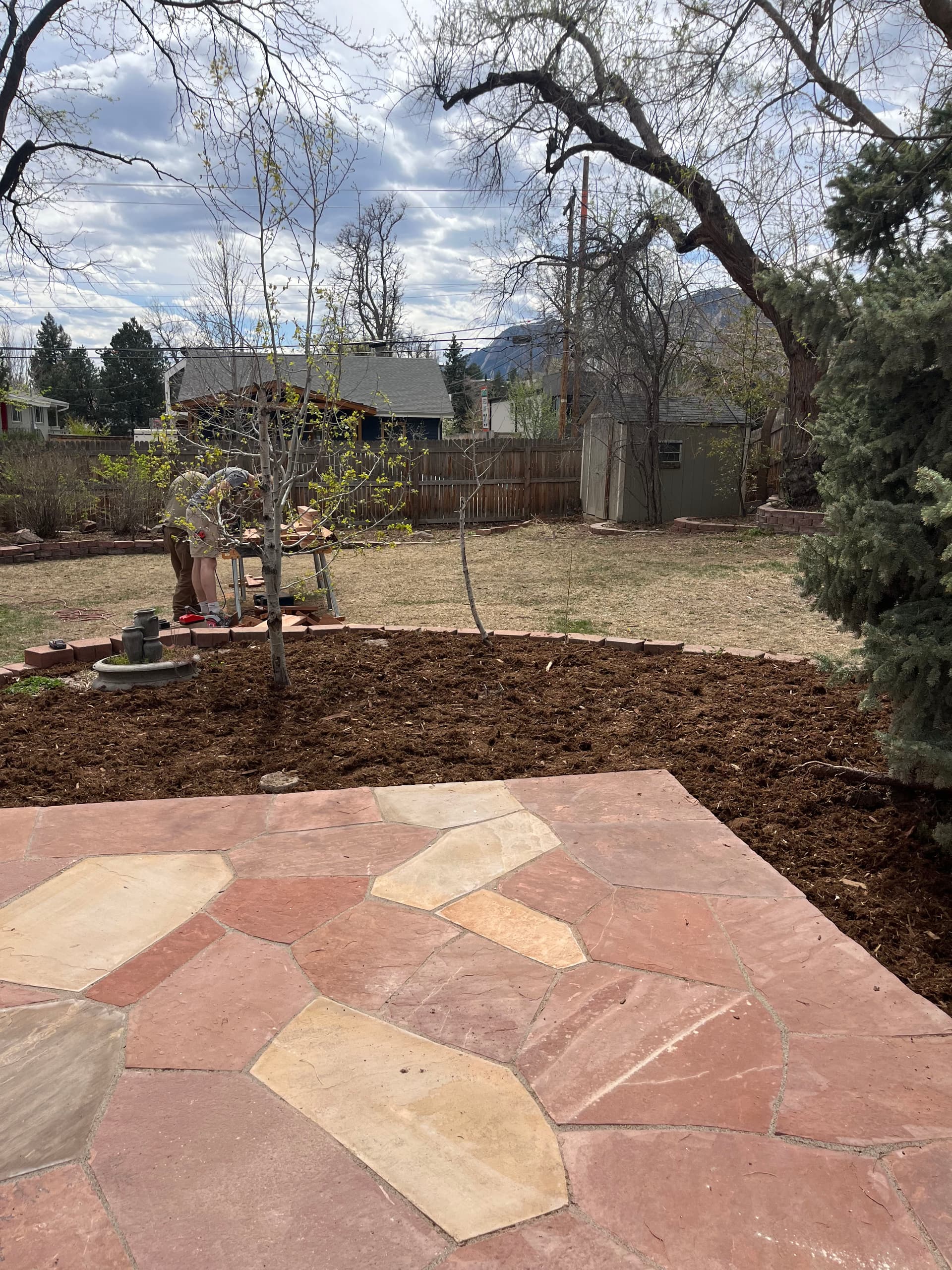 Gallery photos for Buff and Colorado Red Flagstone Patio Laid Tight and Clean: Image #2
