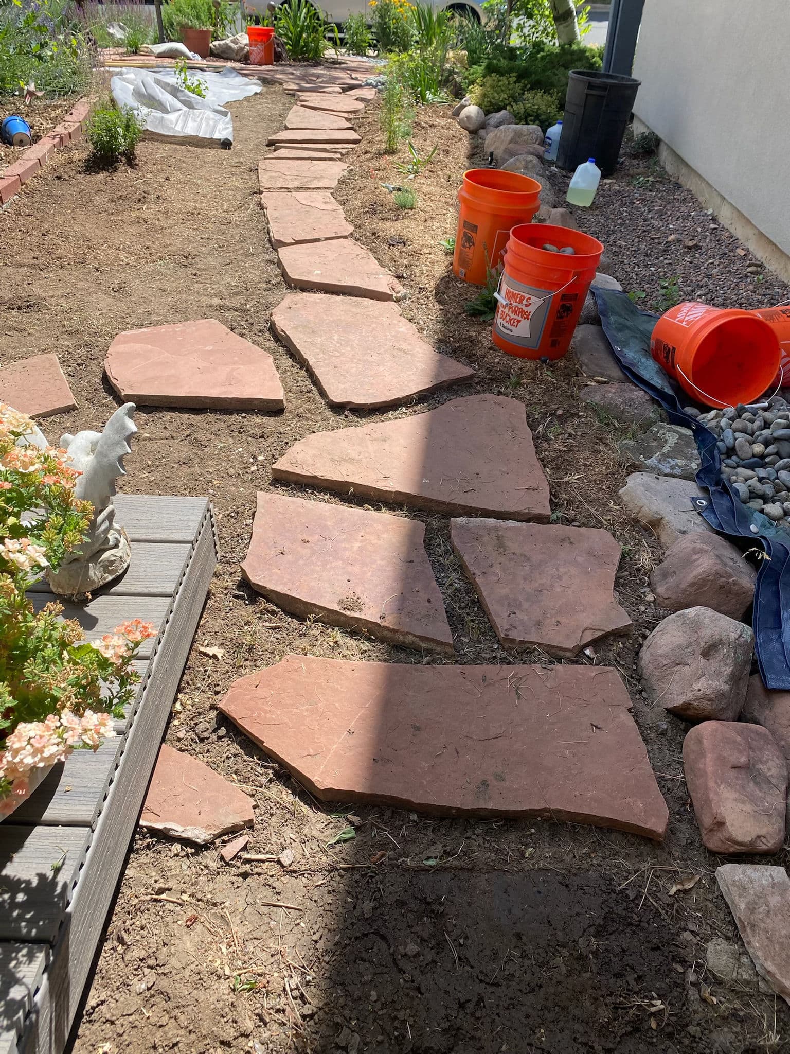 Gallery photos for Front Yard Makeover with Mulch and Flagstone Path: Image #1